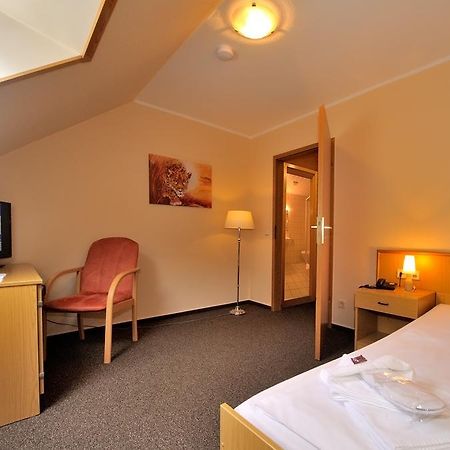 Waldhotel Bad Bibra Kültér fotó