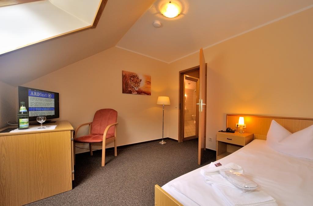 Waldhotel Bad Bibra Kültér fotó